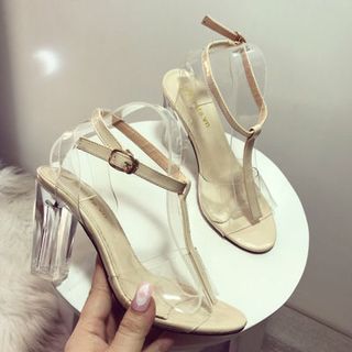 giay got vuông trong