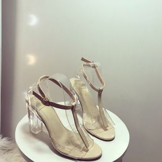 giay got vuông trong