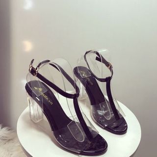 giay got vuông trong