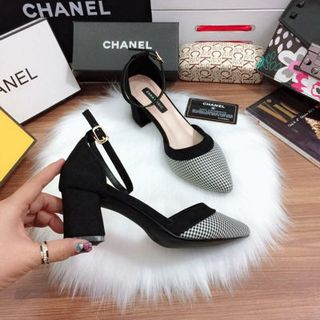 giay sandal got vuông