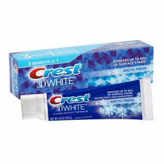 Kem đánh làm trắng răng Crest 3D White Arctic Fresh