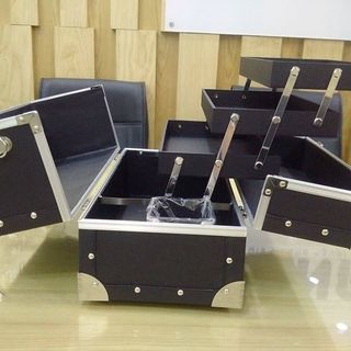 CỐP TRANG ĐIỂM THÙNG TRANG ĐIỂM 3 TẦNG