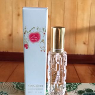 nước hoa chiết pháp