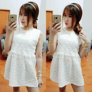 đầm ren siêu dễ thương