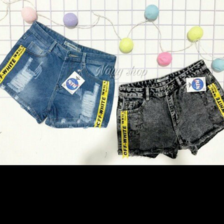 quần sọt viền chữ