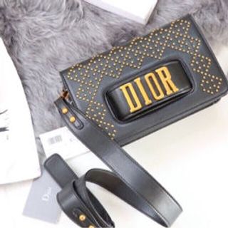 túi đinh hàng cao câp