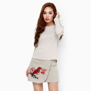 Áo len tay dài họa tiết sọc ngang phong cách
