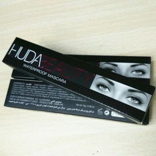 Masscara Dày Mi Không Trôi Huda Beauty