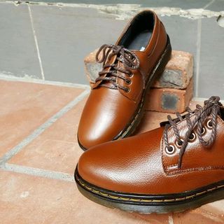 Giày đốc gót vàng da bò 100
