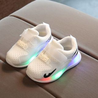 Giày thể thao có đèn led cho bé gái 1 - 3 tuổi