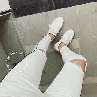 Quần kaki rách gòi