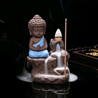 thác khói trầm hương tiểu phật bên thác đổ