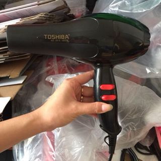 máy sấy tóc