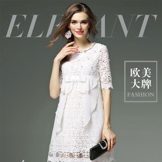 ĐẦM REN PHỐI NƠ TRƯỚC NGỰC 160140