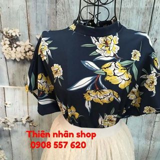 áo cổ đứng hoa văn