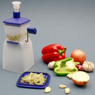 dụng cụ xay hành tỏi
