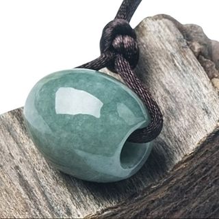 Dây Chuyền Cống Cẩm Thạch