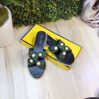 dép quai ngang đính châu