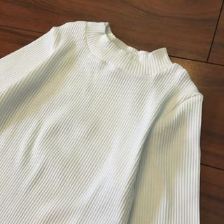 ÁO THUN BORIP GÂN LỌ TAY LỞ