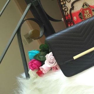 TÚI XÁCH NẸP NGANG- SỈ 60K