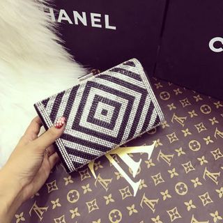 ví đá dự tiệc