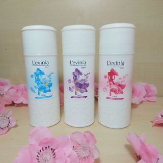 Phấn thơm trắng da Levinia 50g