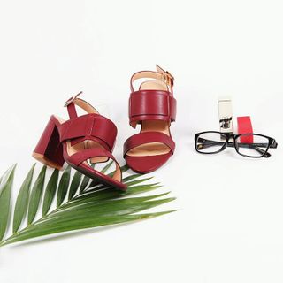 Sandal Nados