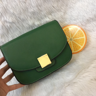 Túi xách Furla trơn màu