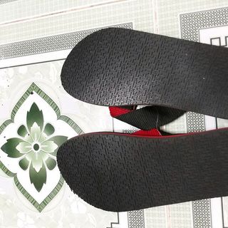 Dép nam xỏ ngón