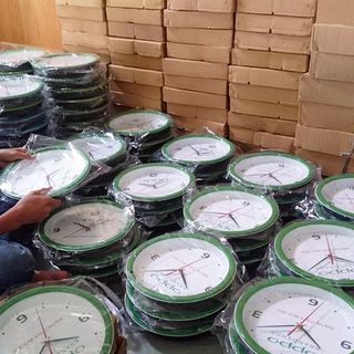 ĐỒNG HỒ TREO TƯỜNG GIÁ RẺ