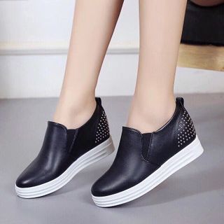 giày bata độn đính đinh got