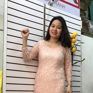 Đầm ren