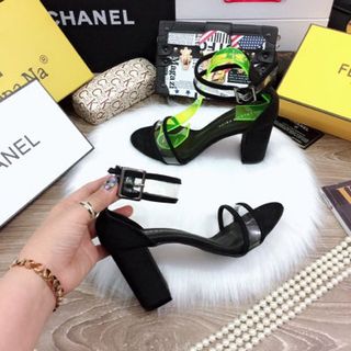 giày sandal got vuông
