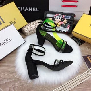giày sandal got vuông