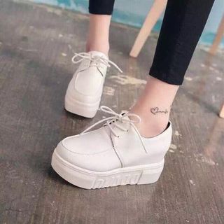 giày banh mi độn đế cá tính