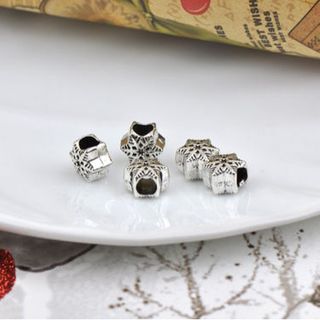 Charm hoa tuyết làm vòng tay DIY