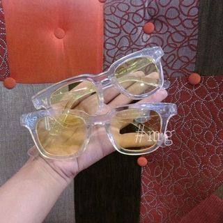 kính v nhỏ gọng trong