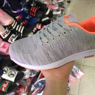 giày thể thao giá sỉ tốt