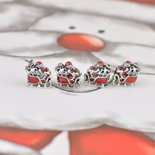 Charm ông già Noel kéo xe làm vòng tay DIY