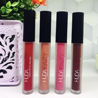 Son kem Huda Beauty TGS9058