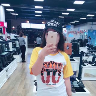 chuyên sĩ áo thun nam nử 23k