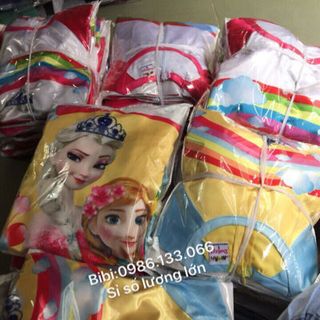 Áo dài cách tân xinh yêu cho bé gái cực đẹp