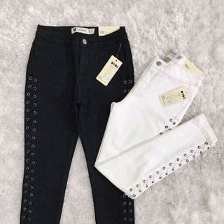 Jean skinny đan dây cá tính