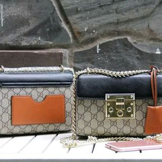 Túi đeo chéo dây xích vàng