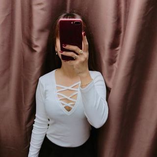 áo thun đan ngực