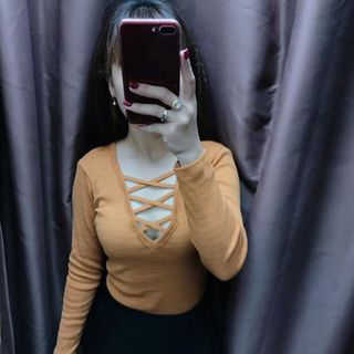 áo thun đan ngực