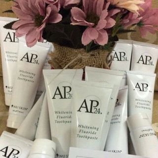 kem đánh trắng răng ap24
