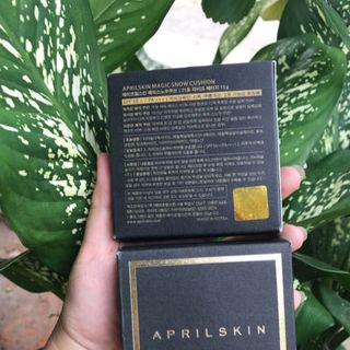 phấn nước siêu mịn aprilkin đen viền vàng