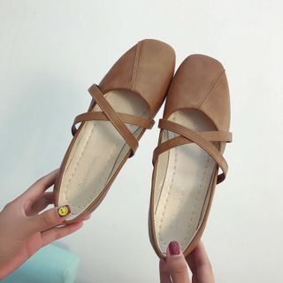 Giày búp bê vintage dây chéo