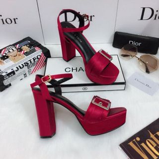 giày sandal cao got vuông
